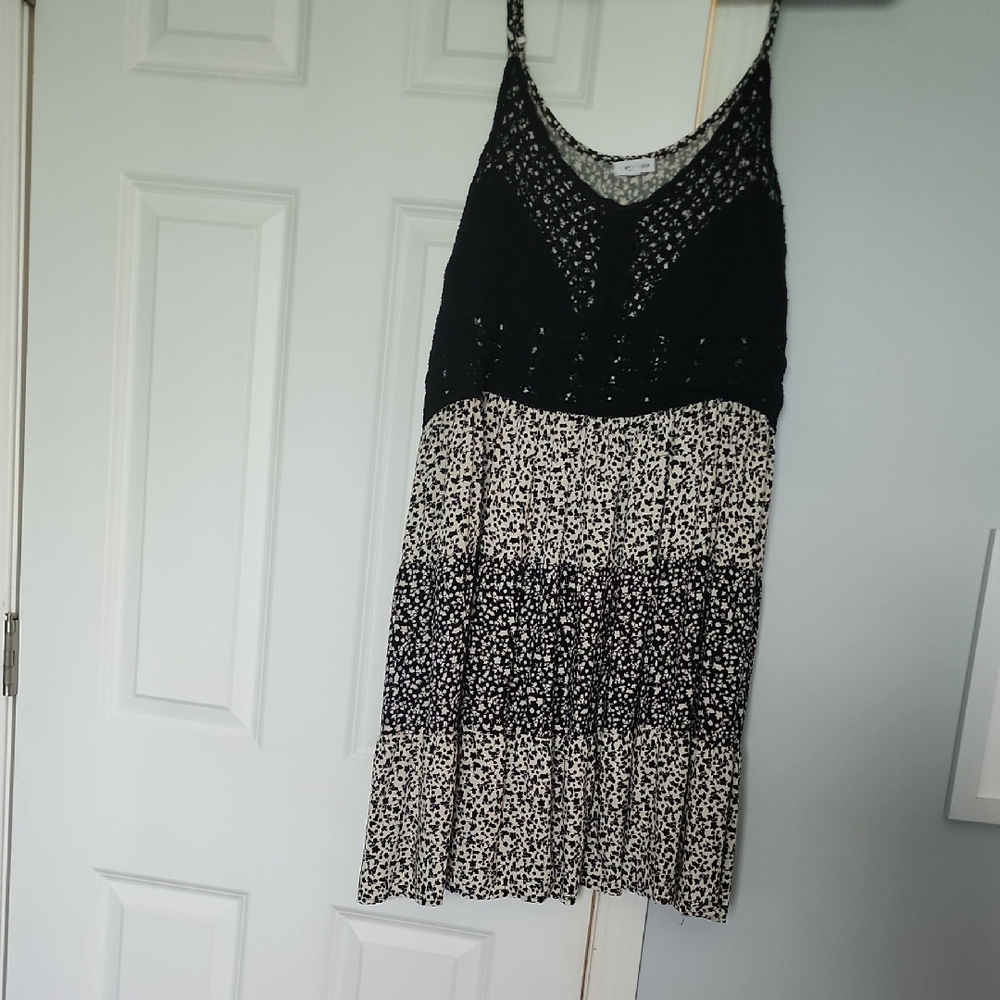 Black and White Patterned Women's Plus Dress
